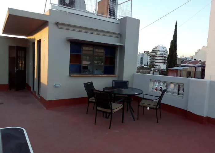 Bar De Fondo Suites